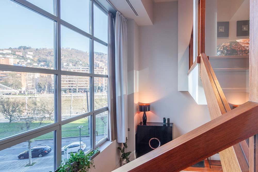 Apartmán Vivienda Turistica Duplex Isozaki-Guggenheim Bilbao Exteriér fotografie
